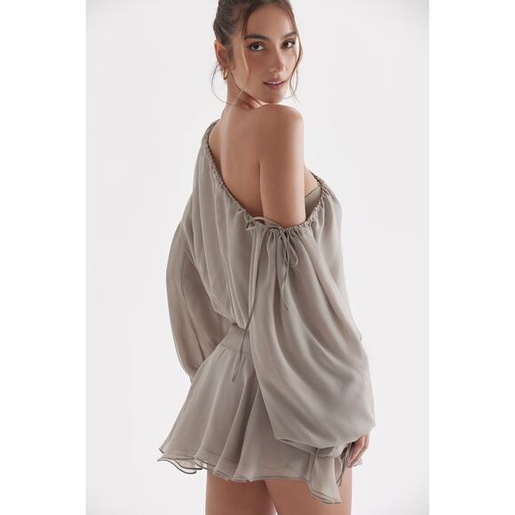 Wilhelmina ash green off shoulder dress House of CB Authentic box 100 - Picture 4 of 8